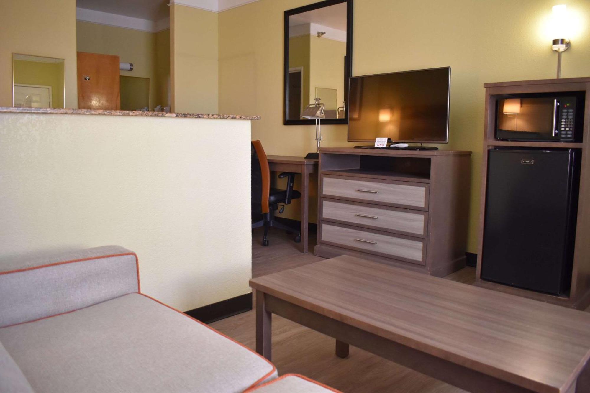 Quality Inn & Suites Gallup I-40 Exit 20 מראה חיצוני תמונה